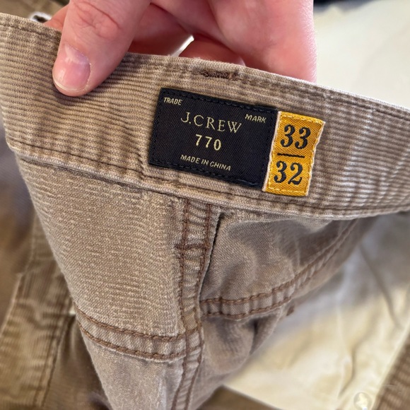 Set of Four Corduroy Pants in Neutral Tones - Picture 2 of 9